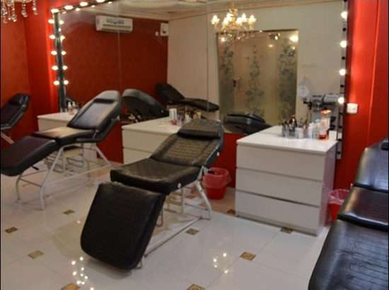 Layal Beauty Center 